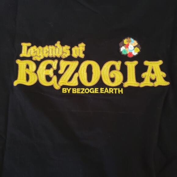 Legends of Bezogia SIZE XL Mens Unisex Short Sleeve Black Shirt Bezoge Earth - Picture 2 of 9